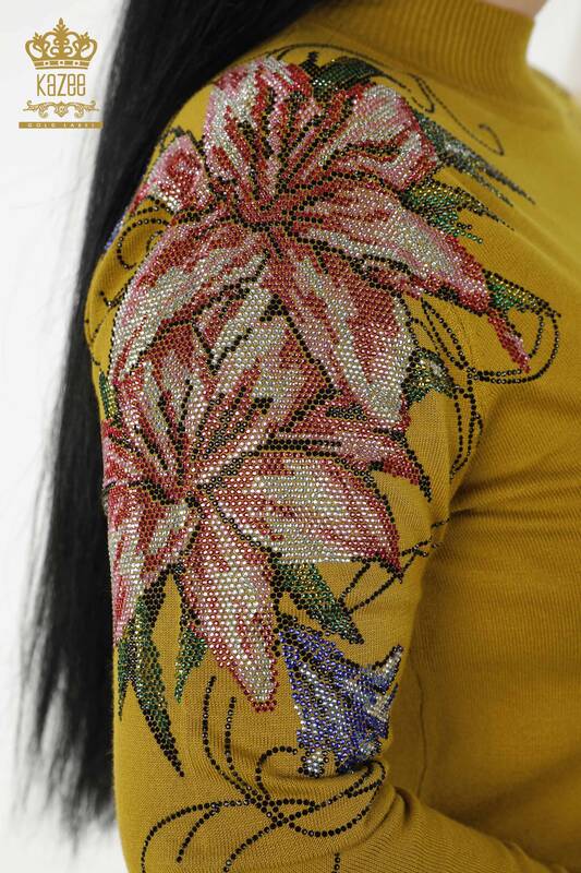 Женский трикотажный свитер оптом - Плечо Цветочная деталь - Шафран - 30007 | КАZEE