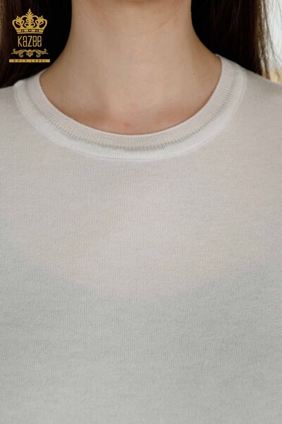 Женский трикотажный свитер оптом - буквенная деталь - черный экрю - 30359 | КАZEE - Thumbnail