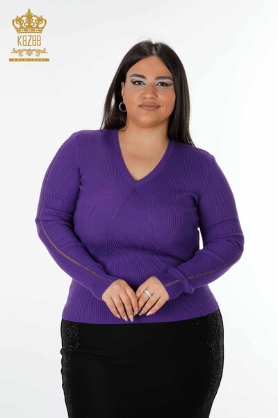 Женский трикотаж свитер оптом с V-образным вырезом фиолетовый - 16249 | КАZЕЕ - Thumbnail