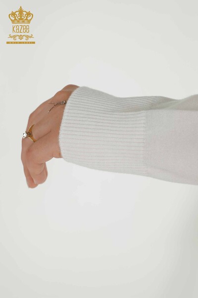 Женский трикотажный свитер оптом - Круглый вырез - Экрю - 30157 | КАZEE - Thumbnail