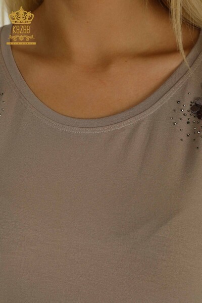 Женская блузка оптом - Вышитая камнем - Норка - 79097 | КАZEE - Thumbnail