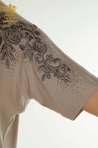 Женская блузка оптом - Вышитая камнем - Норка - 79097 | КАZEE - Thumbnail