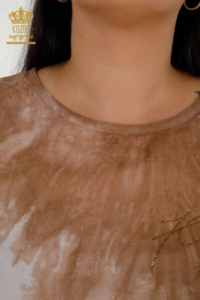 Женская блузка оптом - Вышитая камнем - Норка - 79175 | КАZEE - Thumbnail