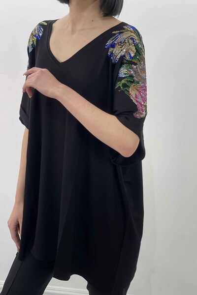 Женская блузка оптом со стразами и цветочным узором на плече больших размеров - 77714 | КАZЕЕ - Thumbnail