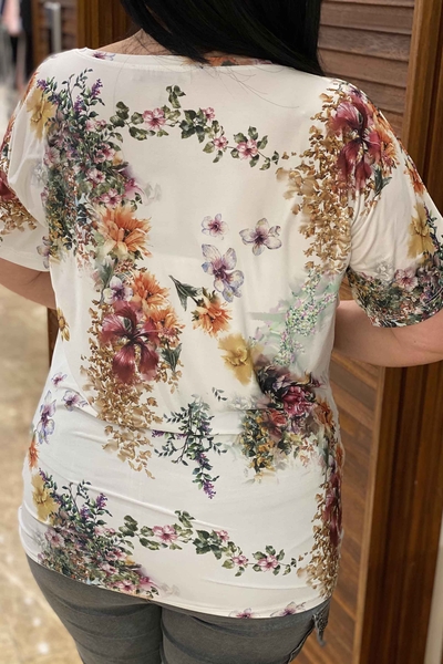 женская блузка оптом с круглым вырезом с цифровым принтом - 76833 | Каzee - Thumbnail