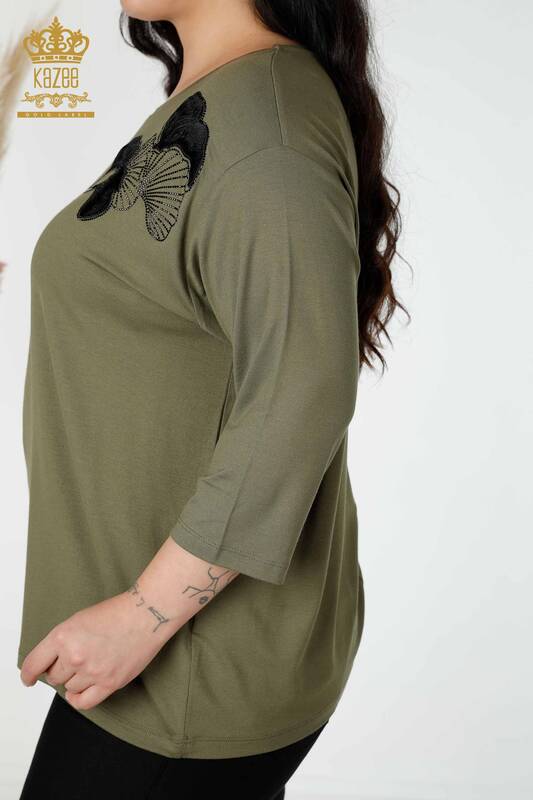 женская блузка оптом с вышивкой камнем цвета хаки - 78952 | КАZEE