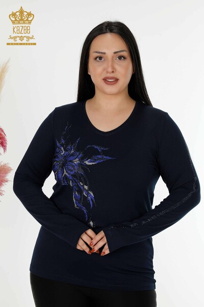 женская блузка оптом с вышивкой хрустальным камнем темно-синего цвета - 79048 | КАZEE - Thumbnail