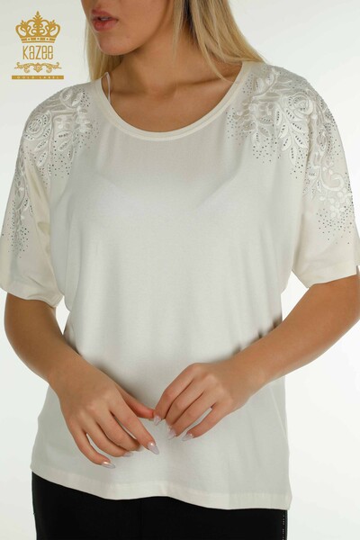 Женская блузка оптом - Вышитая камнем - Экрю - 79097 | КАZEE - Thumbnail