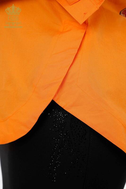 Женская рубашка оптом с карманом Детальный узор туфли кристаллическам камнем - 20127 | КАZЕЕ