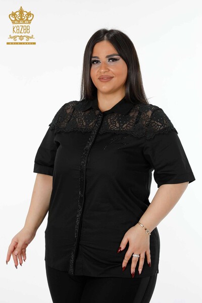 Kazee - Женская рубашка оптом из тюля с детальным узором и вышивкой хрустальным камнем - 20211 | КАZЕЕ