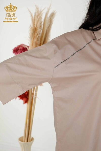 Женские рубашки оптом - Карманные Вышитые камнем - Бежевые - 20346 | КАZEE - Thumbnail