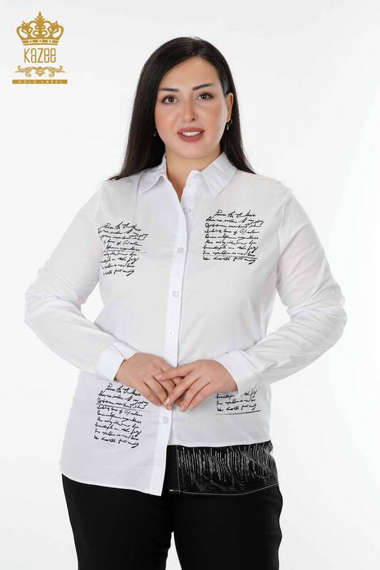 женская рубашка оптом белая с подробным текстом - 20097 | КАZEE