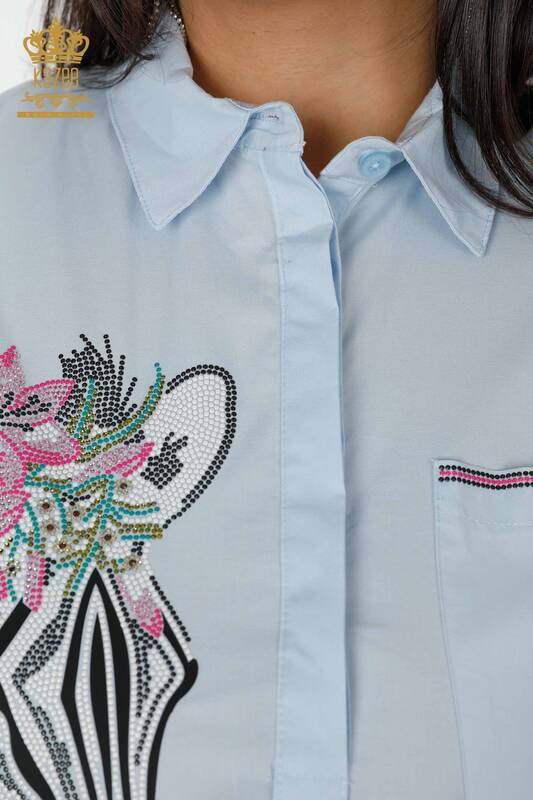 женская рубашка оптом зебра с цветочным узором синяя - 20126 | КАZEE