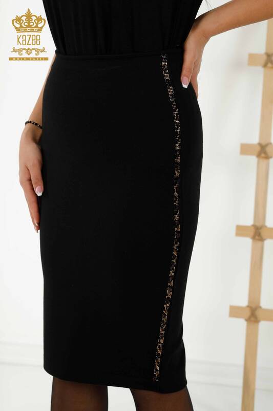 Женская юбка оптом - в полоску вышитая камнем черная - 4245 | КАZEE