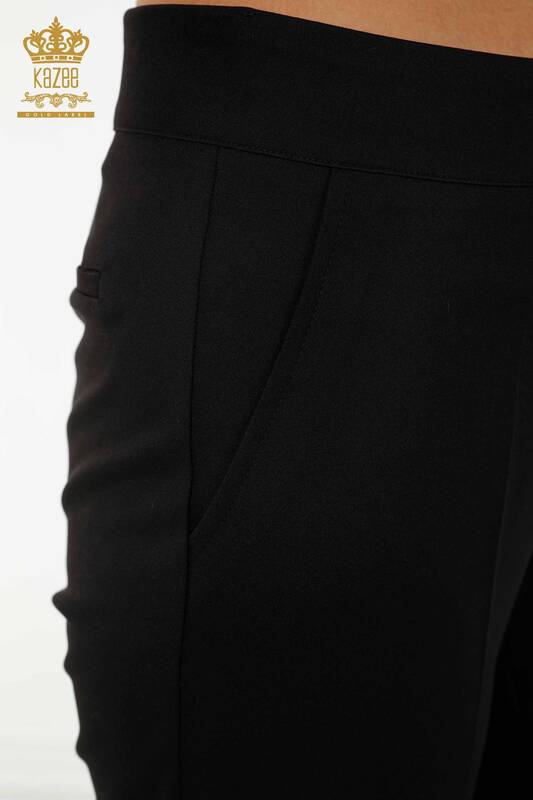 Женский классический костюм с вышивкой камнем черного цвета оптом - 30003 | КАZЕЕ