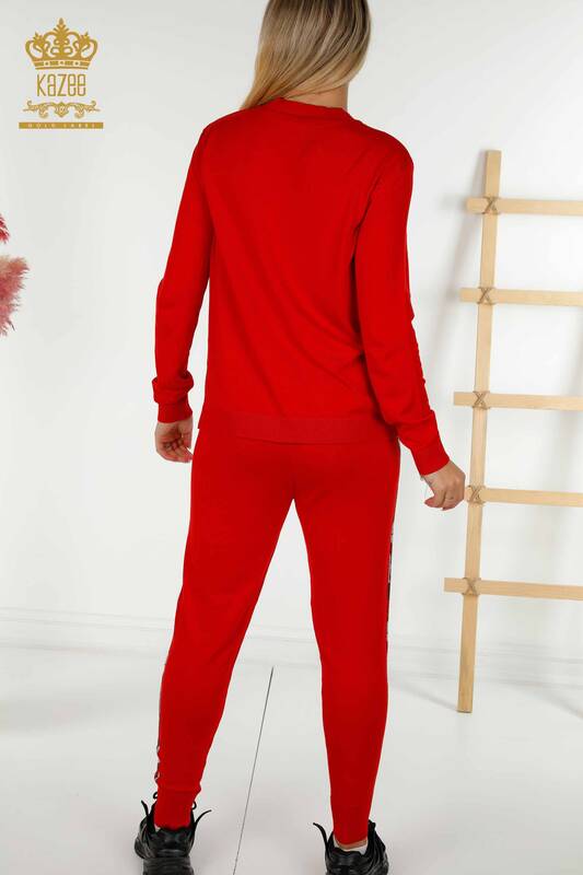Оптовая продажа женского спортивного костюма красного цвета с узором бабочки - 16678 | КАZEE