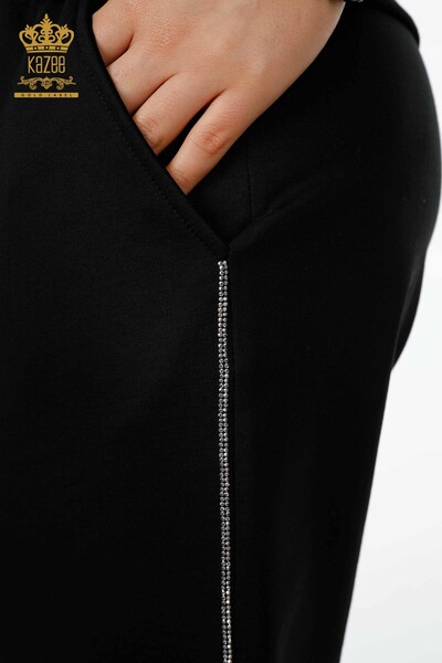 Женский спортивный костюм оптом, вышитый камнем, черный - 17417 | КАZEE - Thumbnail