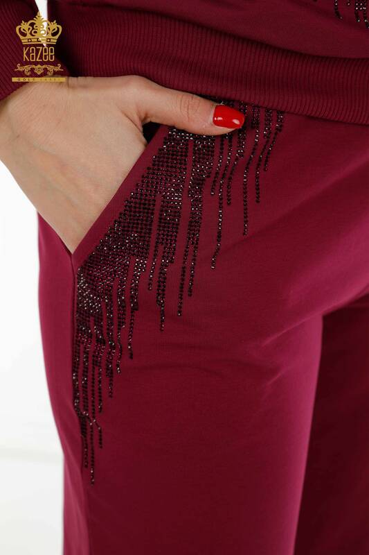 женский спортивный костюм оптом вышитый хрустальным камнем фиолетовый - 17496 | КАZEE