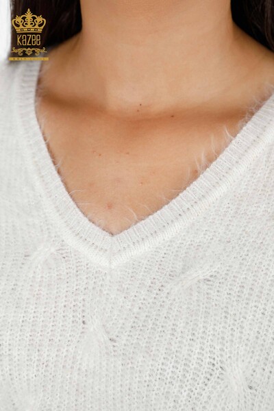 Женский свитер ангора оптом V-образным вырезом по бокам разрез - 19094 | КАZЕЕ - Thumbnail