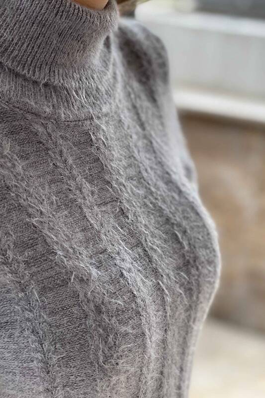 Женский вязаный свитер оптом с рисунком из ангоры - 19067 | КАZЕЕ