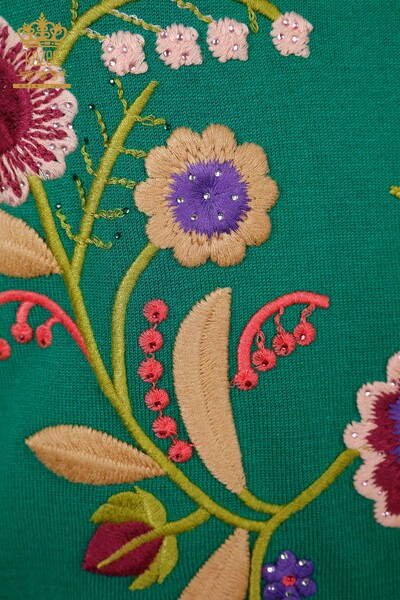 Женский трикотаж свитер оптом американка круглый вырез с вышивкой цветы - 16755 | КАZЕЕ - Thumbnail
