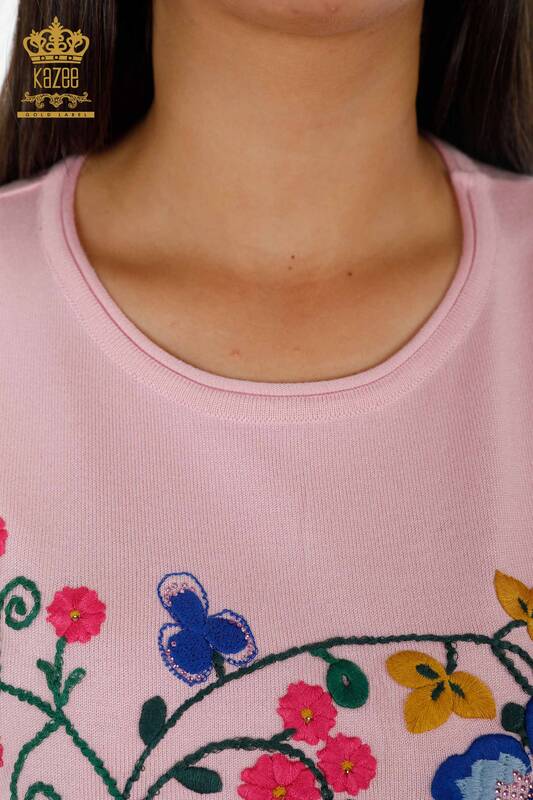 Женский трикотаж свитер оптом американка круглый вырез вышивка с цветами - 16752 | КАZЕЕ