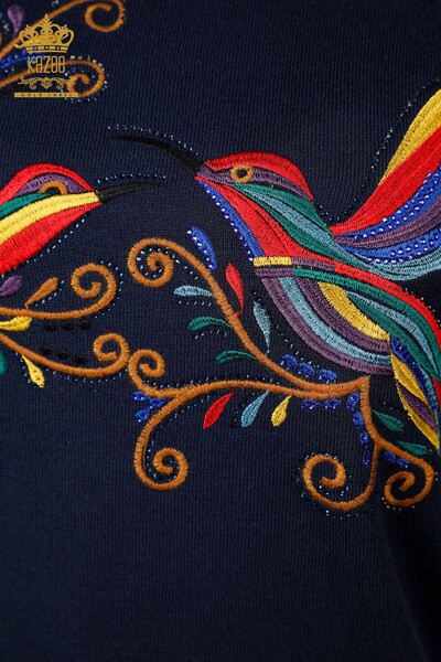 Женский трикотаж свитер оптом американка стойка воротник вышивка с колибри узорами - 16690 | КАZЕЕ - Thumbnail