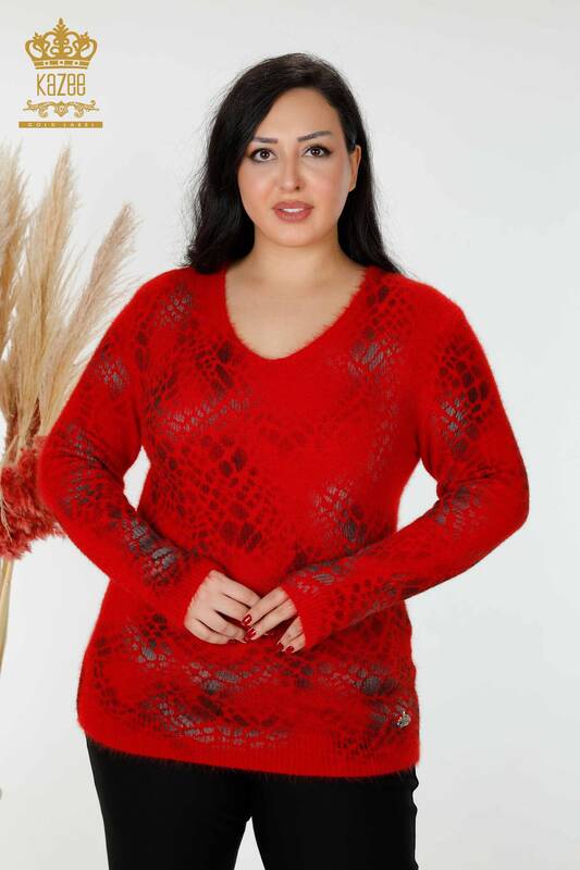 Женский трикотажный свитер оптом из ангорской шерсти с рисунком красного цвета - 18980 | КАZEE