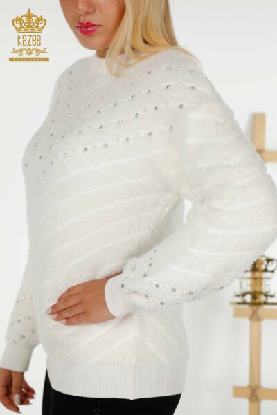 Женский трикотаж Свитер оптом - Ангора - Вышивка бисером - Экрю - 30189 | КАZEE - 4
