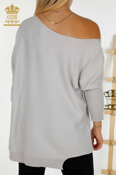 Женский трикотажный свитер оптом - Базовый - С карманом - Светло-серый - 30237 | КАZEE - Thumbnail