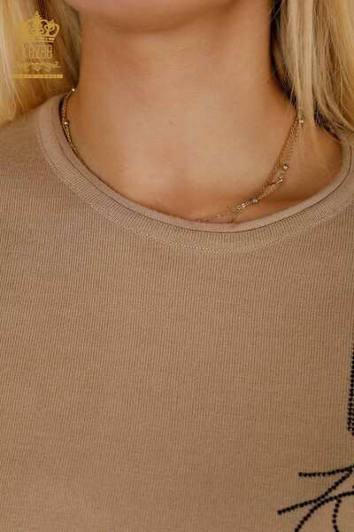 Женский вязаный свитер оптом - с каменной вышивкой - бежевый - 30333 | КАZEE - Thumbnail