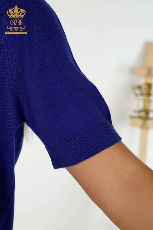 Женский вязаный свитер оптом - Каменная вышивка - Электрический цвет - 30333 | КАZEE