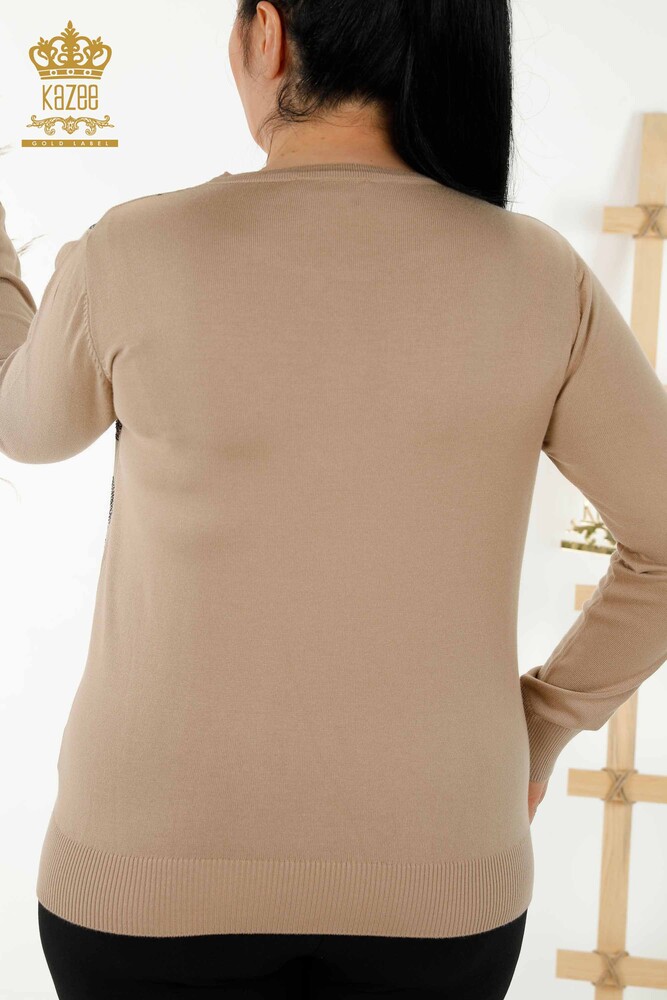 Женский трикотаж Свитер оптом - Кристалл Вышитый камень - Бежевый - 16964 | КАZEE - 7