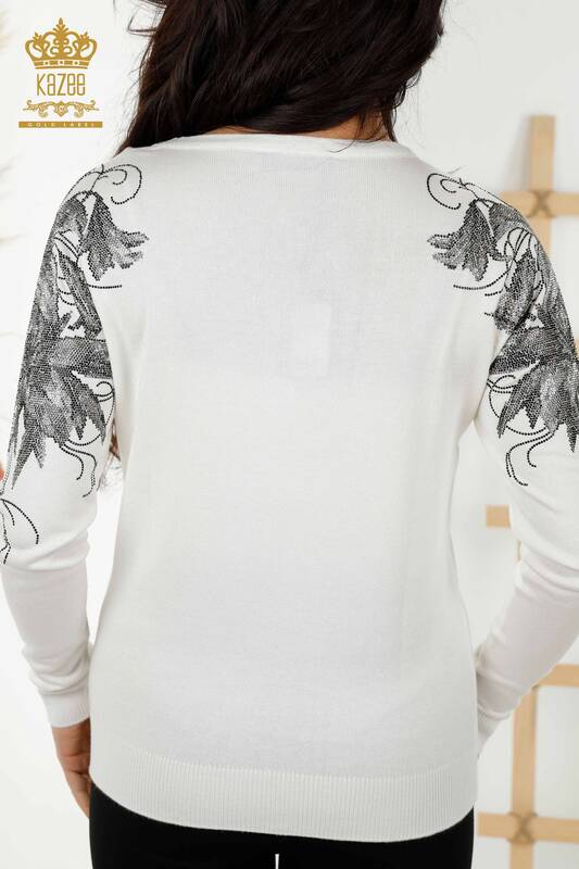 Женский трикотажный свитер оптом Вышитый хрустальным камнем Экрю - 30210 | КАZEE