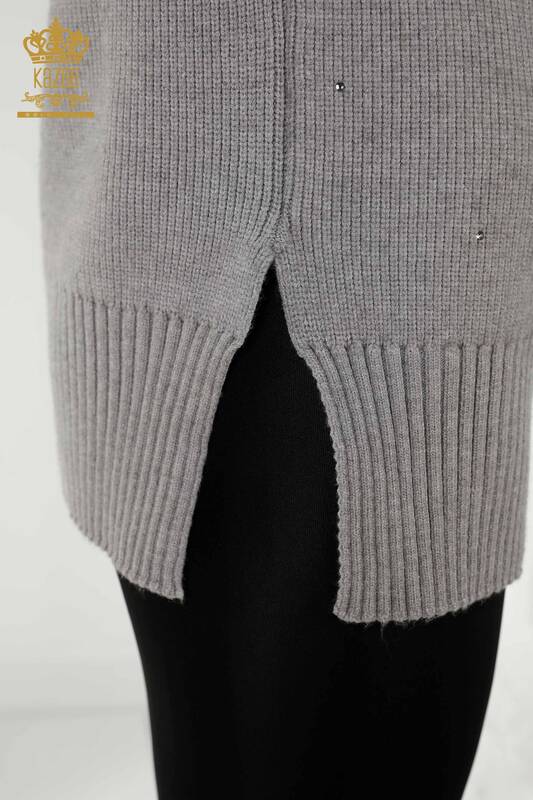 Женский трикотажный свитер оптом Вышитый хрустальным камнем Серый - 16901 | КАZEЕ