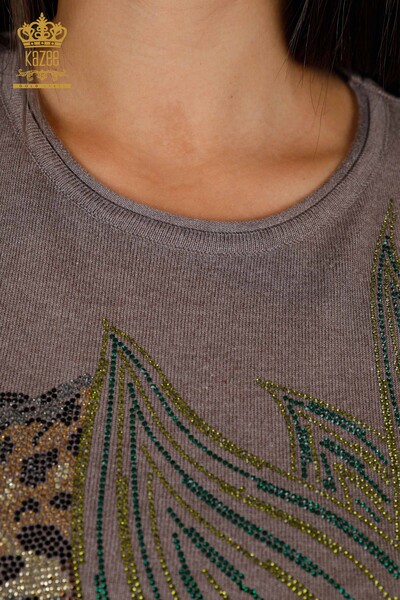 Женский трикотаж свитер оптом круглый вырез леопард с узорами листья из камней - 16949 | КАZЕЕ - Thumbnail