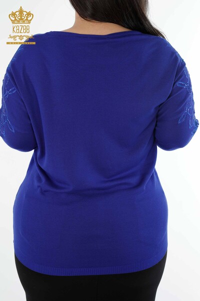 Женский трикотаж свитер оптом круглый вырез на рукаве вышивка узорами - 16983 | КАZЕЕ - Thumbnail