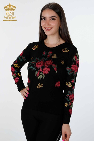 Женский трикотаж свитер оптом круглый вырез с вышивкой цветы - 16643 | КАZЕЕ - Thumbnail