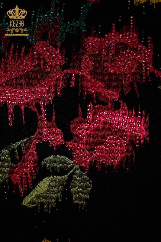 Женский трикотаж свитер оптом круглый вырез с вышивкой цветы - 16643 | КАZЕЕ
