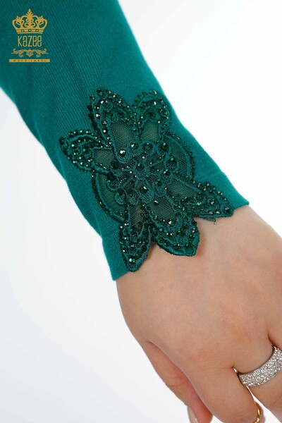Женский трикотаж свитер оптом круглый вырез вышивка с тюлью и камнями - 14473 | КАZEE - Thumbnail