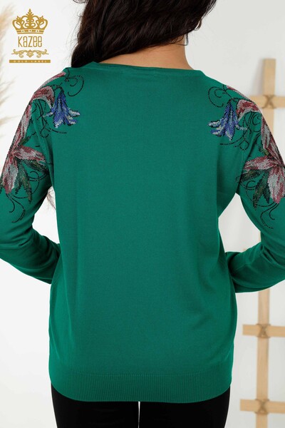 Женский трикотаж Свитер оптом Цветочная вышивка на плече Зеленый - 30188 | КАZEE - Thumbnail