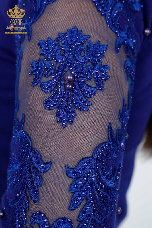 Женский трикотаж свитер оптом водолазка на рукавах вышивка с тюлью - 15139 | КАZЕЕ