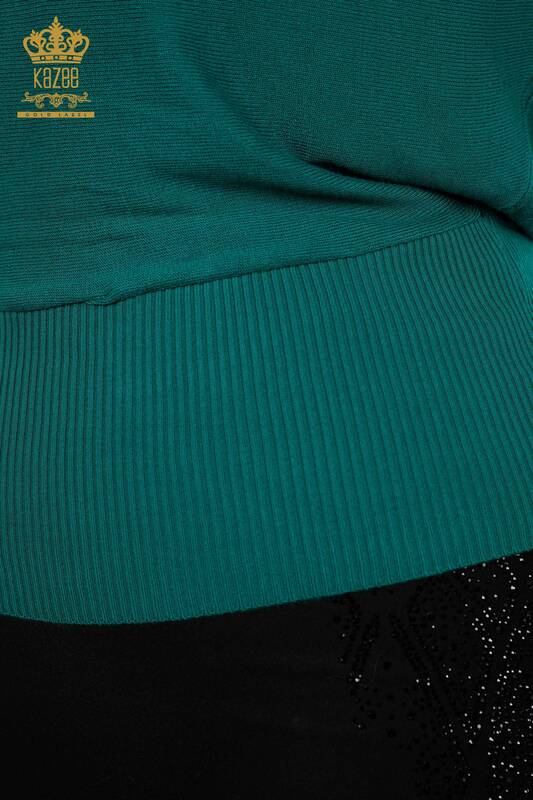 Женский трикотажный свитер оптом летучая мышь на рукаве вышивка с тюлью - ЗЕЛЕНЫЙ - 14721 | КАZEE