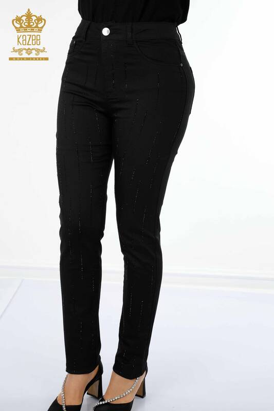 Женские джинсы оптом с вышивкой камнем черного цвета - 3598 | КАZEE