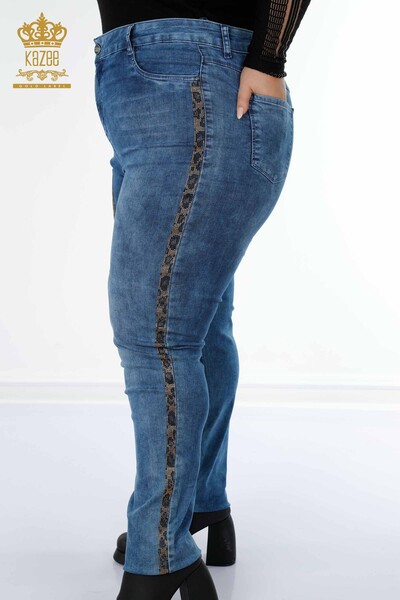 Женские джинсы оптом с рисунком тигра синего цвета - 3294 | КАZEE - Thumbnail