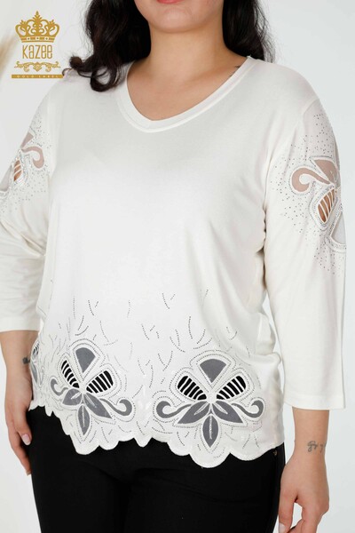 оптом женская блузка с вышивкой камнем из тюля с V-образным вырезом экрю - 77927 | KAZEE - Thumbnail
