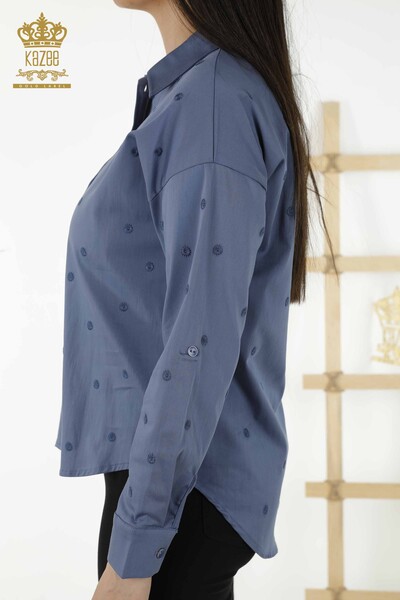 Женские рубашки оптом - Цветочная вышивка - Индиго - 20254 | КАZEE - Thumbnail